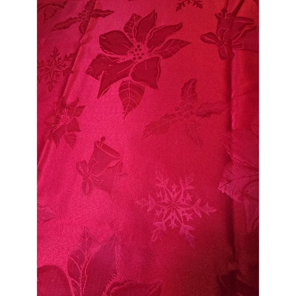 Sofalker Home Red Christmas Jacquard Tablecloth Bells Holly 60x84 Rectangular‎